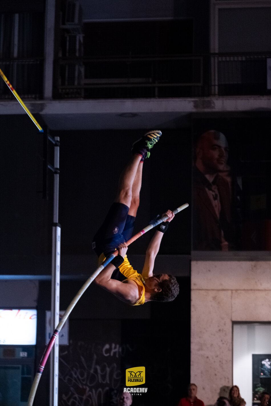 46071f18-a4e4-403f-b68c-e920f544080e 46071f18-a4e4-403f-b68c-e920f544080e