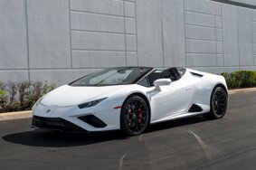 used-2021-lamborghini-huracan-evo-spyder-1766013013.jpeg