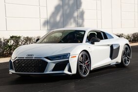 used-2023-audi-r8-52-quattro-v10-performance-1771529479.jpeg