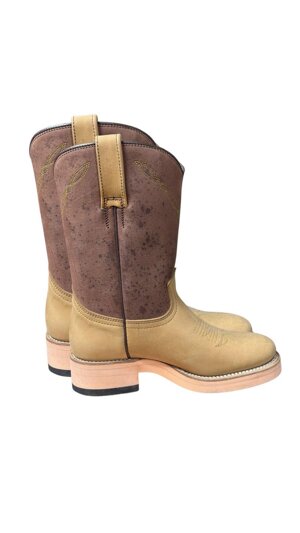 stivali-lakota-usati