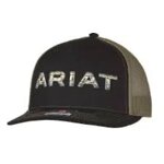 cappello-con-visiera-con-scritta-in-rilievo