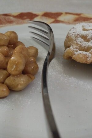 caucinetti + cicerchiata