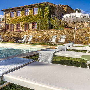 Progetto di restyling e pool experience