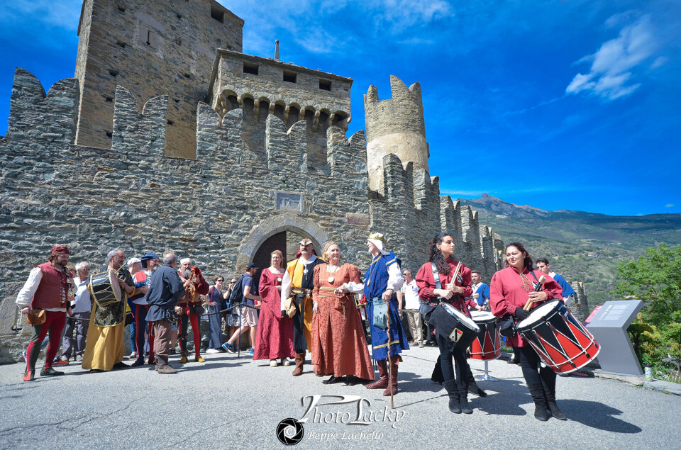 8b5af57d-a231-47e8-9df6-b9b826e75e5a