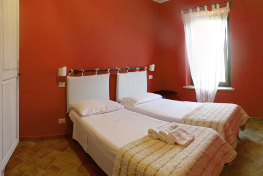 camera-da-letto-2-due-letti-singoli-01 camera-da-letto-2-due-letti-singoli-01