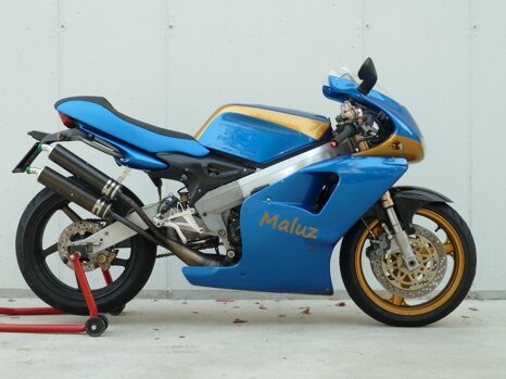 80a1b939-3475-4072-aa10-ebd6e62c38e8