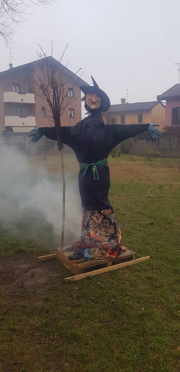 21573d8b-dc04-47f5-8f8d-ed83cab7ed6f