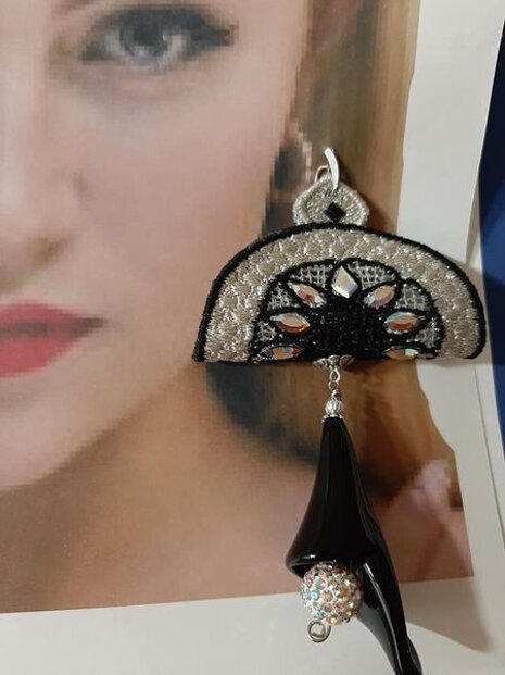 a845423b-710d-4752-a68f-86997bc4413c