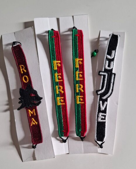 f5809aa4-04e4-4be2-afec-2f670b105c7c