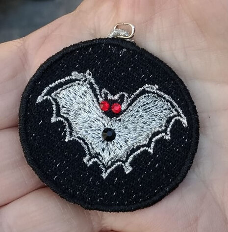 5dddfa99-e110-4cb7-9283-eb69fb74166a