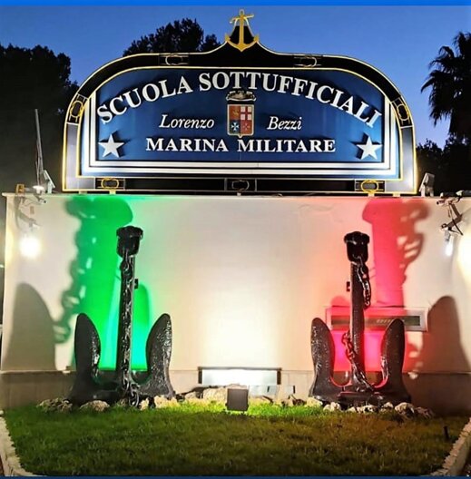 mariscuola.jpeg mariscuola.jpeg