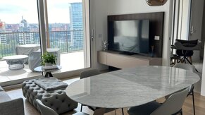 0b9759ae-78ae-40c0-ae7d-9efb0d8ea024