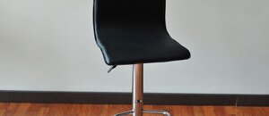 Sgabello telescopico