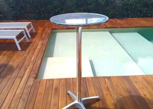 Dimensioni: diametro 60 cm, altezza 110 cm in acciaio