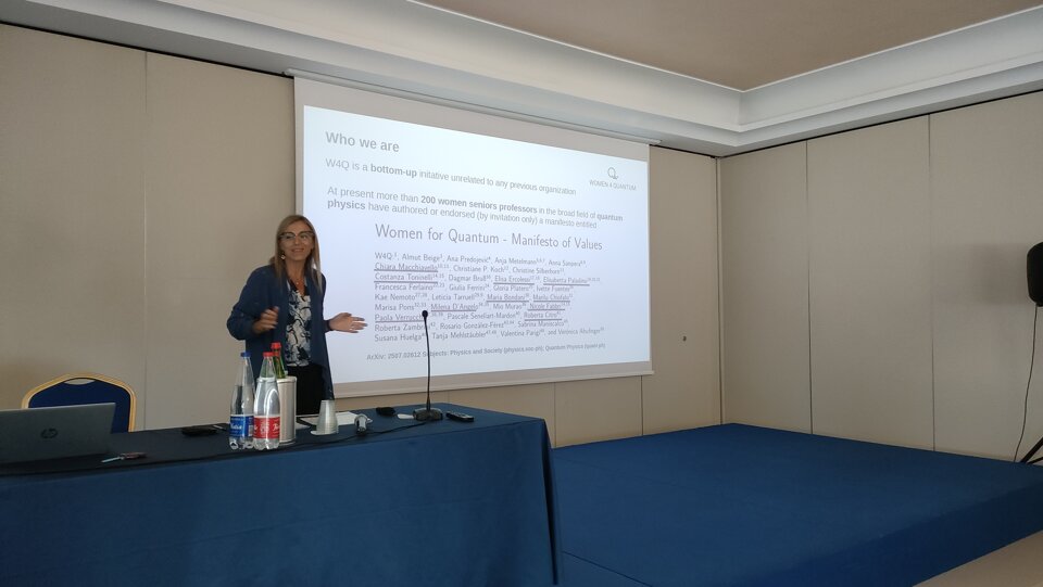 Women for Quantum Manifesto Women for Quantum Manifesto