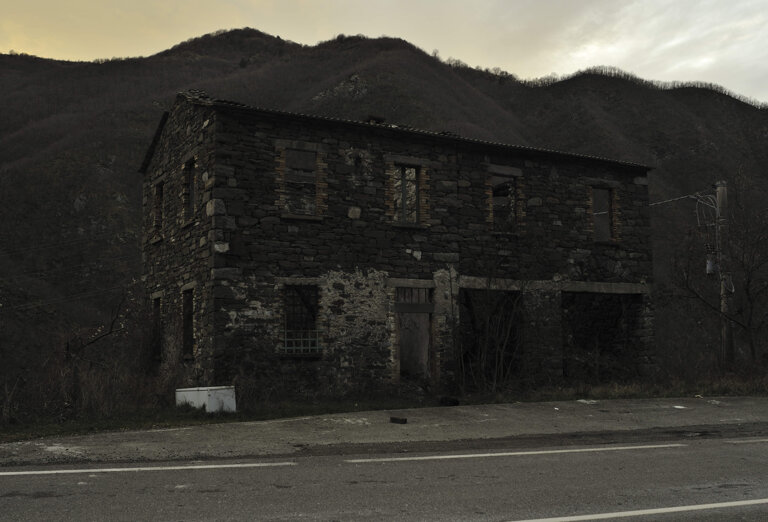 9e20ba62-da29-43cb-ba17-3b3a96913bb5