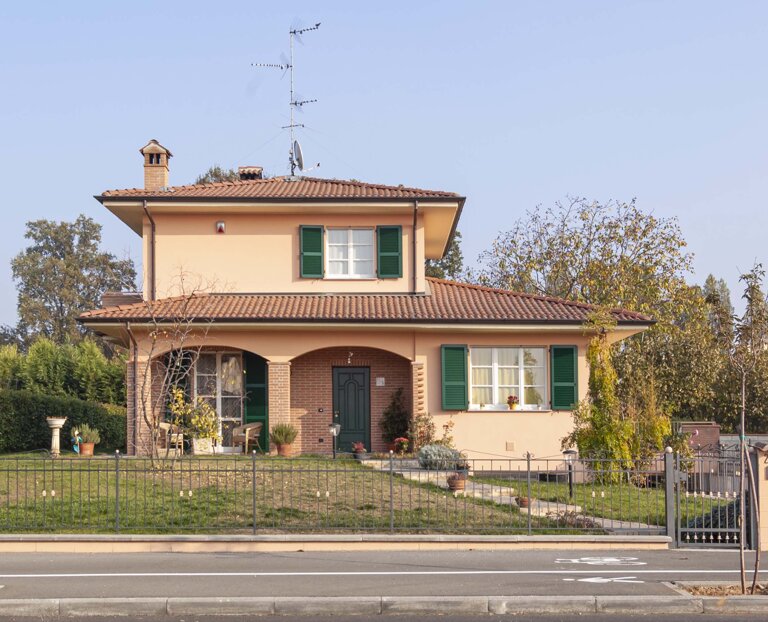 9b7cd76f-fdcb-4cac-aa05-9e218d3ece09