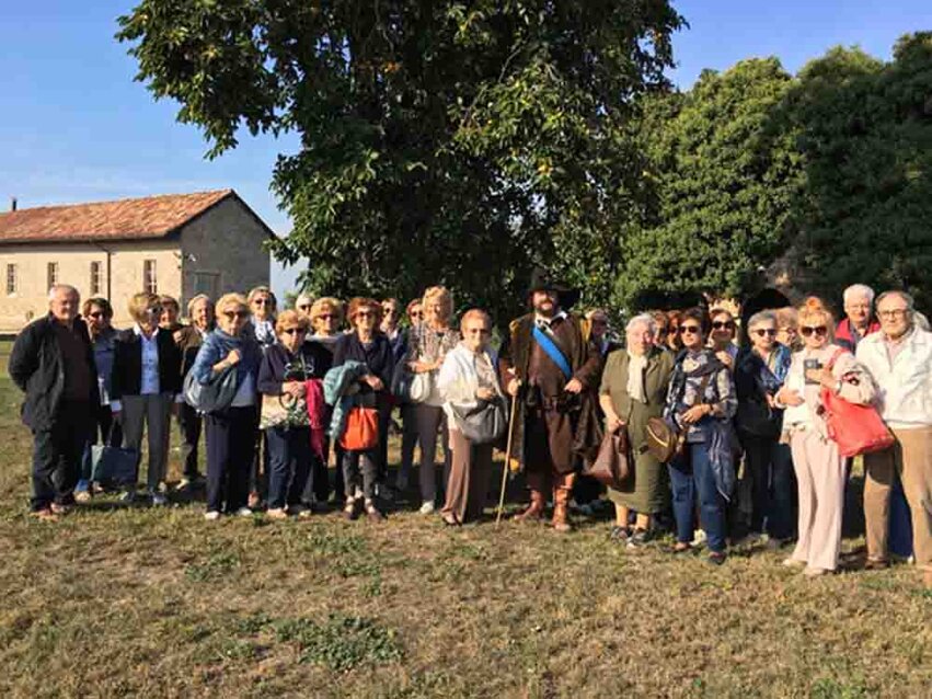 23f24e3c-8da5-4f80-a249-212253b70ee8 23f24e3c-8da5-4f80-a249-212253b70ee8