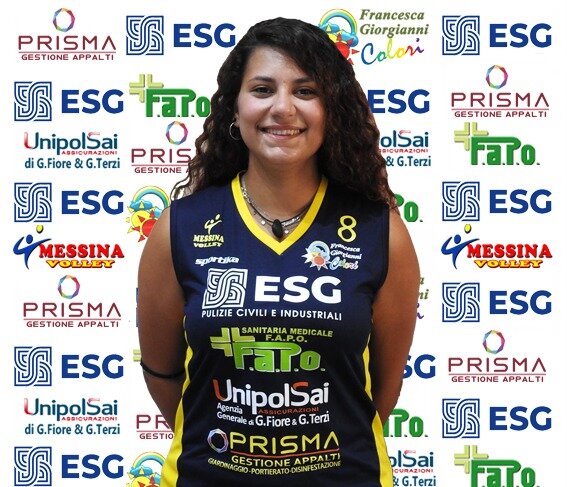 Giulia Mondello: “Sono felice di partecipare al campionato di Serie B2 da protagonista con il Messina Volley” Giulia Mondello: “Sono felice di partecipare al campionato di Serie B2 da protagonista con il Messina Volley”