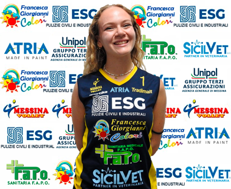 miriam colombrita con backdrop