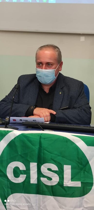 29f7d7d9-f9f3-4a9b-9265-3a18e6023d26