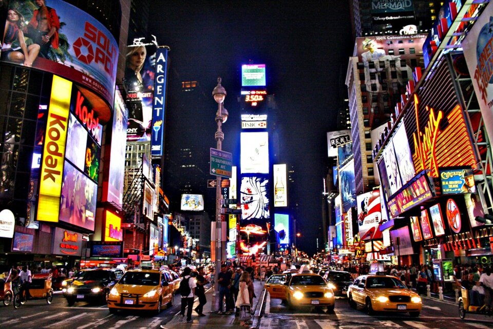 times_square1-e1362497772324