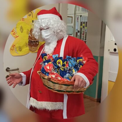 f01e66cb-c481-412b-b7b1-2176bdb0c12c