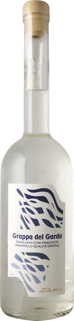 grappa-bianca-di-groppello-gentile