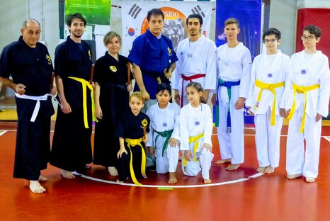 2e043040-5f4a-45c6-9e87-c44e07ad7416