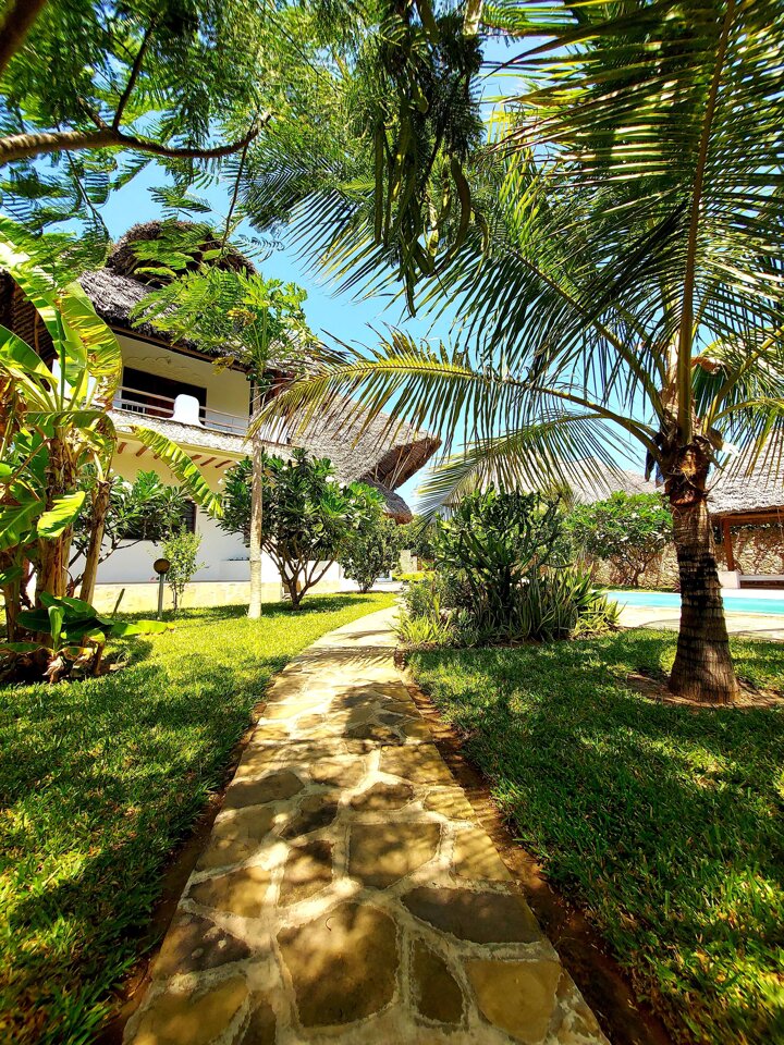 25fdabfa-9459-42ee-9406-ad6861a37c0d