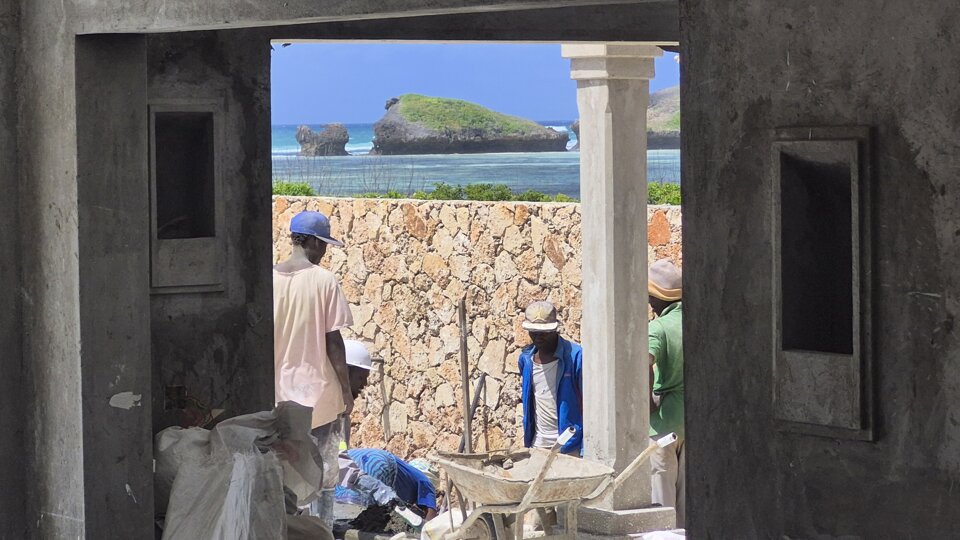 ebbd9ba2-9734-48b9-b3a5-c7763c50af56