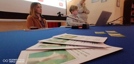 d0769aff-97e2-44f2-9fbb-04bbfadee33e