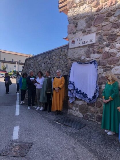 9d0794e8-34ea-4093-94bb-794d51a10d47