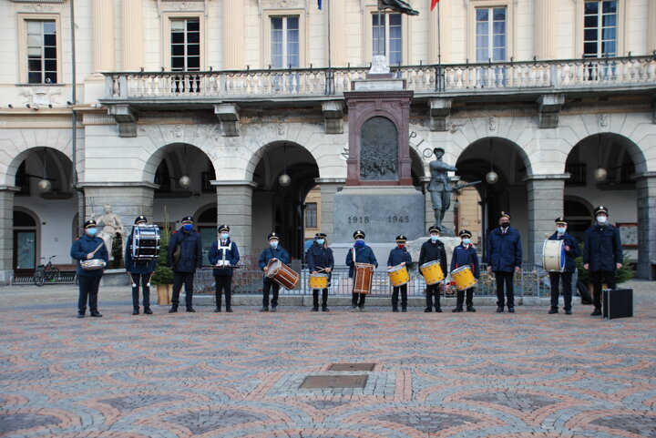 03793ebd-3fd9-461d-b74d-243a16388b9b