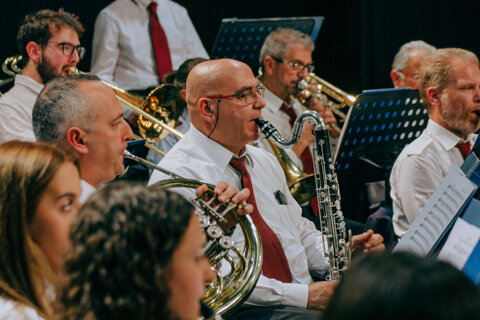 e37c6b41-9884-468b-bc69-01e04a907793 e37c6b41-9884-468b-bc69-01e04a907793