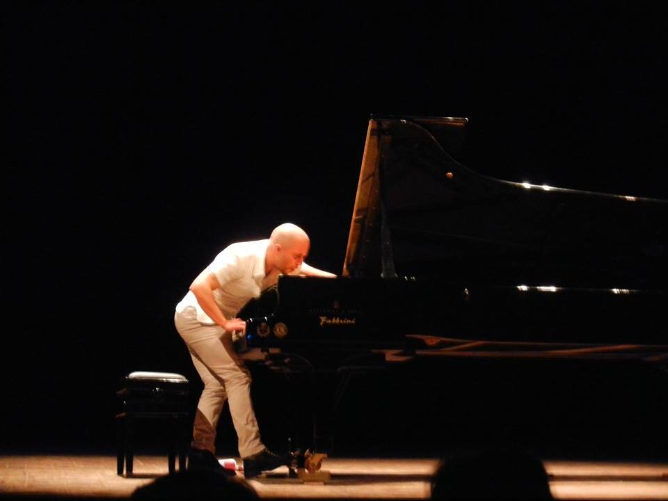 10003317_10203071962217439_436752401_n1