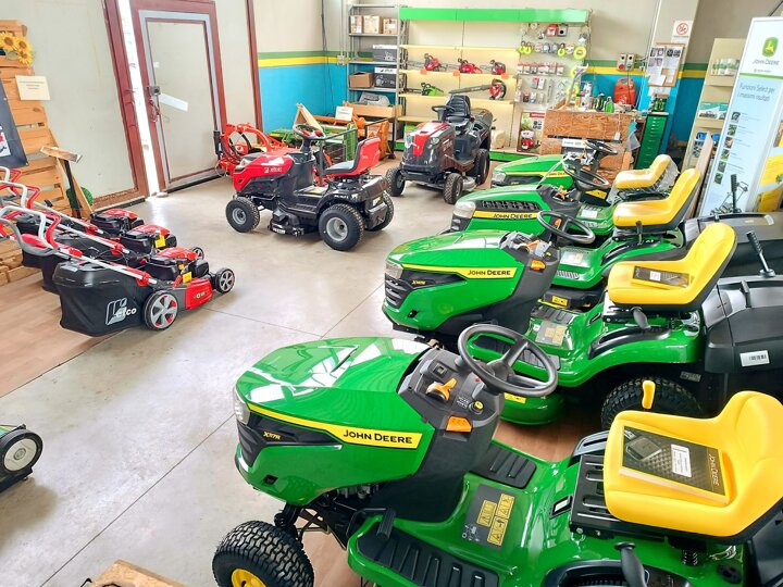 ed743ac2-3ef3-4cd1-ad60-409073b4a7bf ed743ac2-3ef3-4cd1-ad60-409073b4a7bf