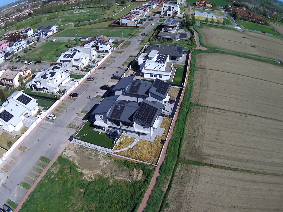 239dfac5-59d3-46bf-b31a-13123e222d5d 239dfac5-59d3-46bf-b31a-13123e222d5d