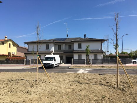 7945427c-db73-4cac-8df2-100ef2218402 7945427c-db73-4cac-8df2-100ef2218402