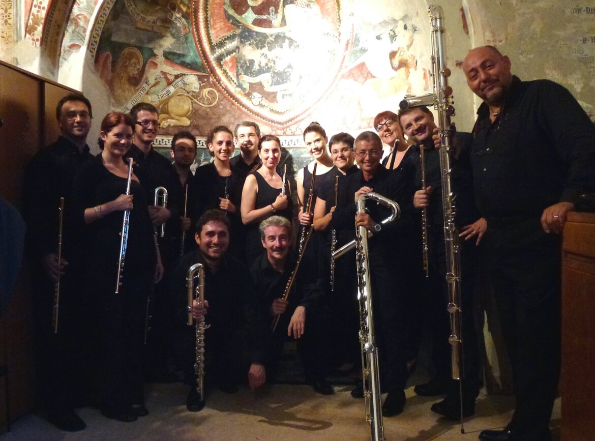 6857e8ef-3d93-4d10-aa47-6016f00621a7