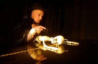 b05e6351-16de-4a82-aa81-8f4e1e221e1b