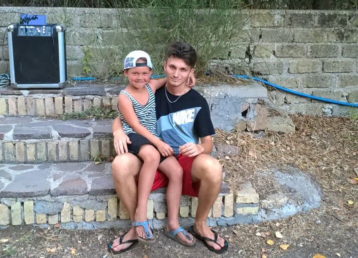 3319e8e7-649b-4eb2-b145-24251bcb6855