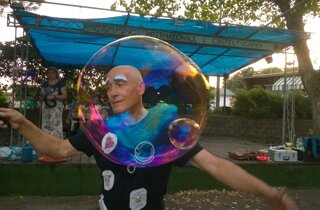 21b54c64-dae8-4ffa-9588-e49ffce1d1aa