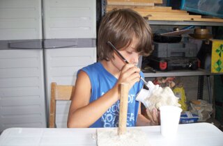 c923af0f-c5a8-4333-a01c-c8f860d20014