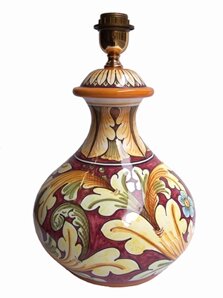 First dim lamp ornate red 