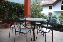 Tavolo in pietra lavica ceramizzata 4