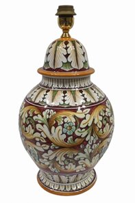 Lamp 3rd dim ornate red