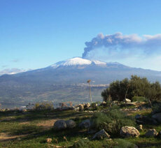 L'Etna vista da Caltagirone