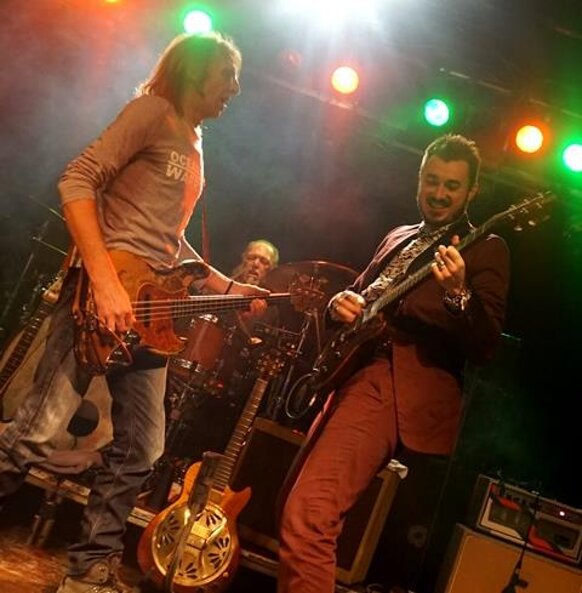 8c16e08b-81dd-4cc8-ab68-6430bcc141a3