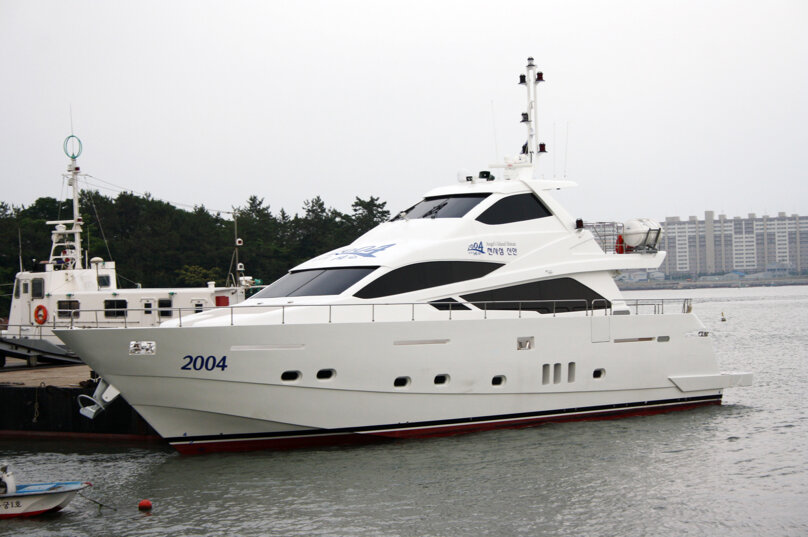 27e10bac-69d0-40ad-951c-3fdf19ffbab2